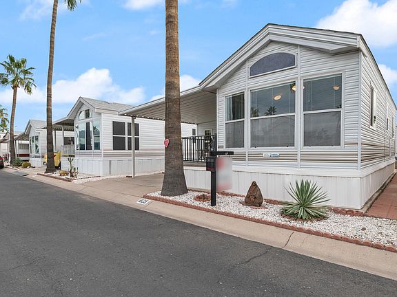 2nd image of 805 Cinnebar Dr