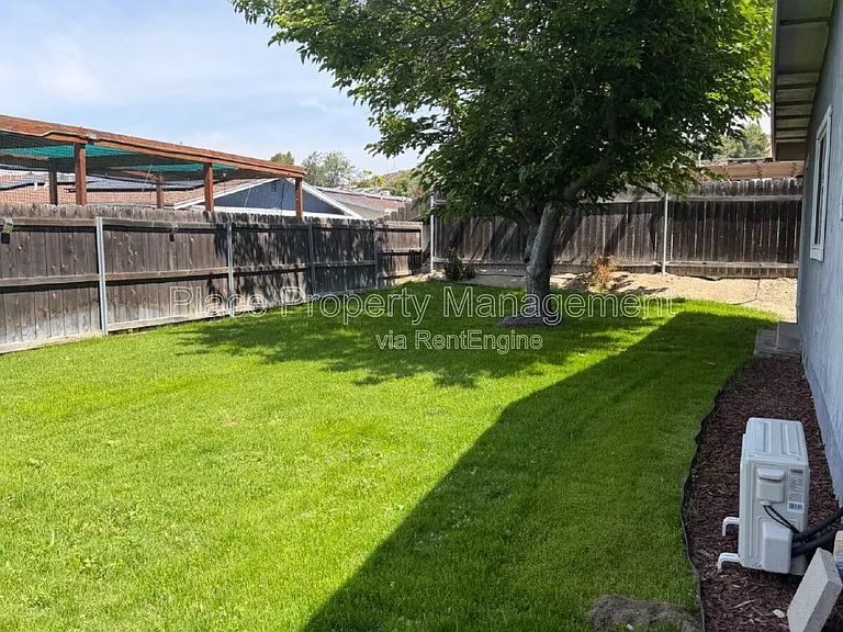 9346 Whispering Leaves Ln — Photo 8