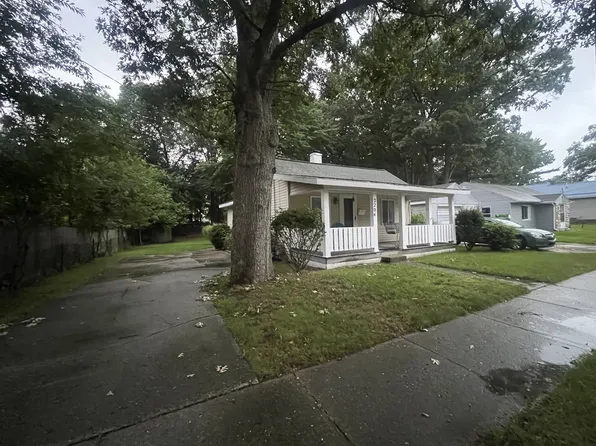 2204 Cottage Grove Ave, Muskegon, MI 49441