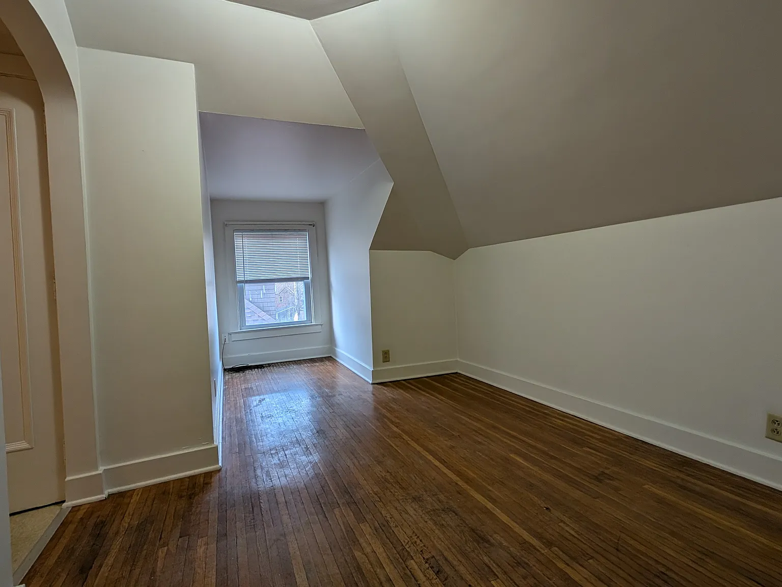 1 bed, 637 sqft, $820 — Photo 2