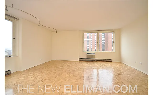 Rented by Douglas Elliman | media 33