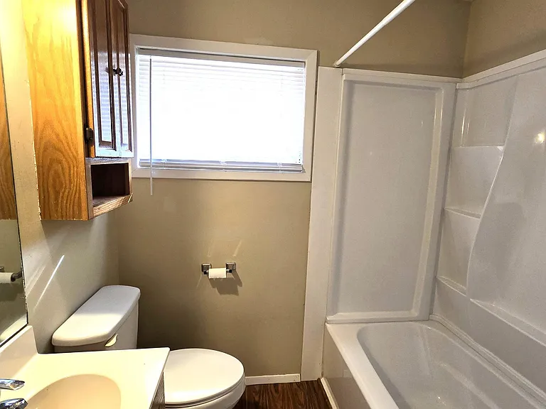 114 Forrester Dr — Photo 9