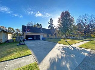 615 W 3rd St, Rector, AR 72461