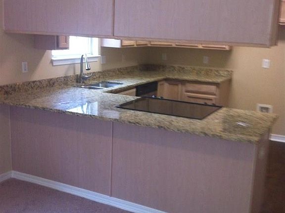 5th image of 2252 Trailwood Dr