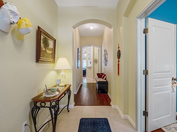5th image of 1608 Hill Country Dr
