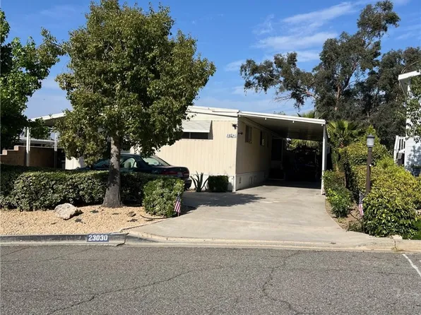 23030 Skylink Dr, Canyon Lake, CA 92587