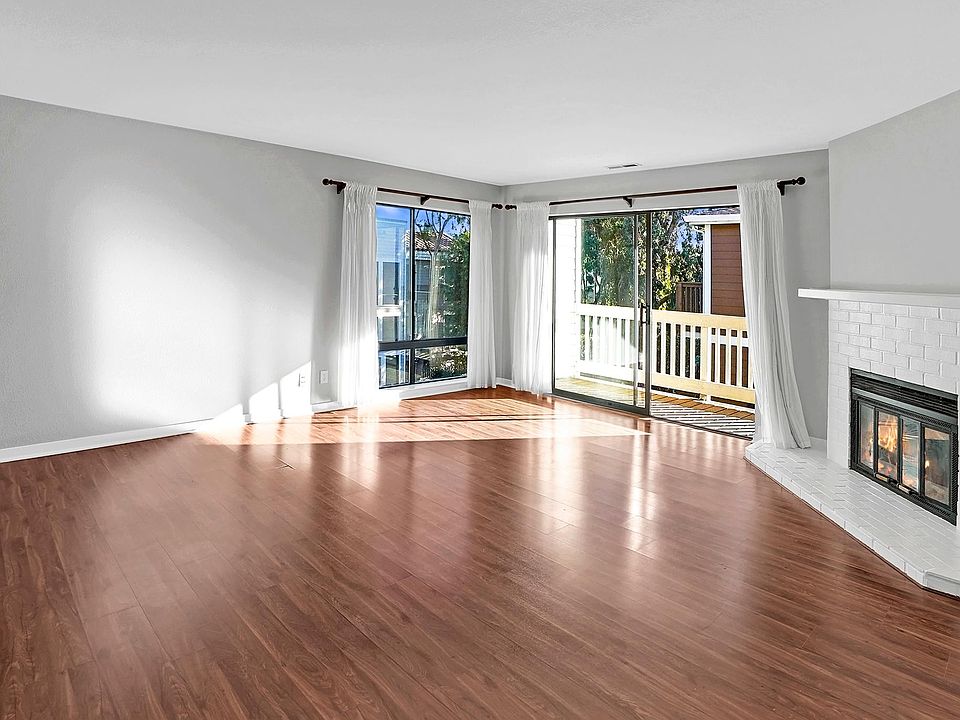 1st image of 479 Pine Ave