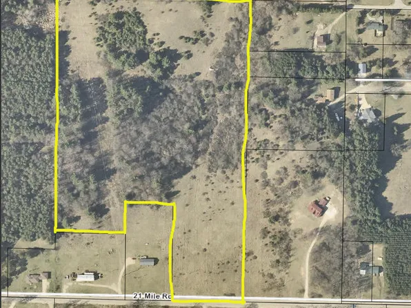 21400 21 Mile Rd, Paris, MI 49338