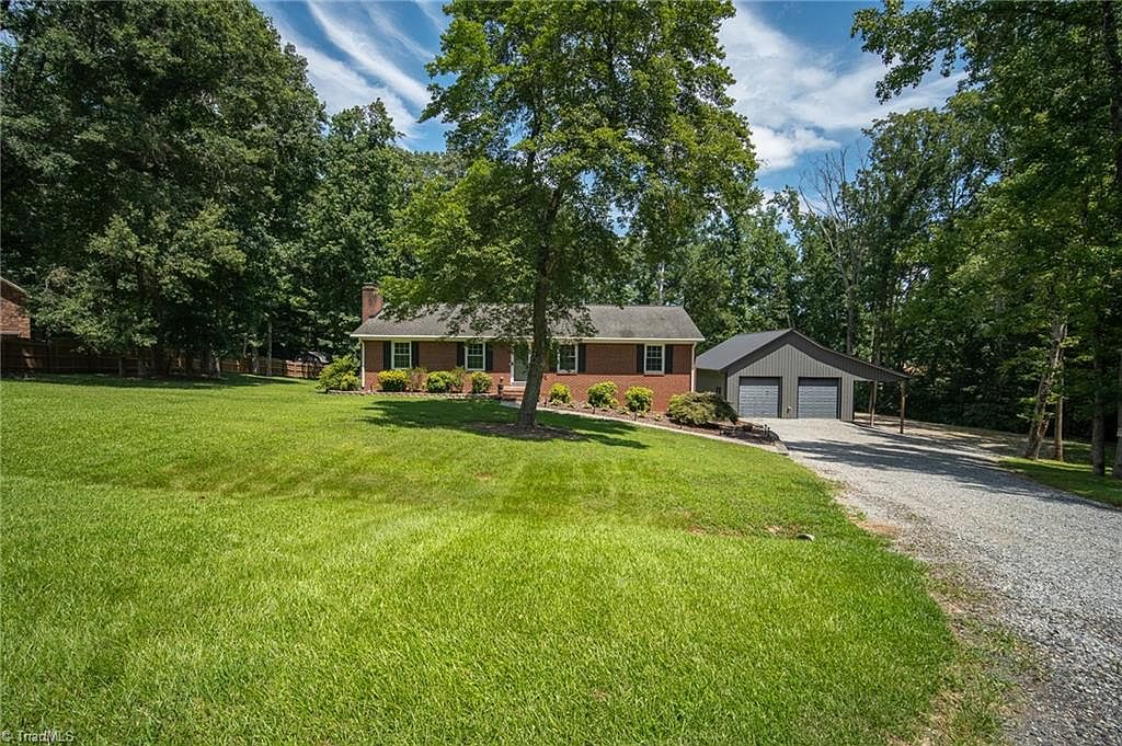 269 Hillside Ct, Winston Salem, NC 27107 | Zillow