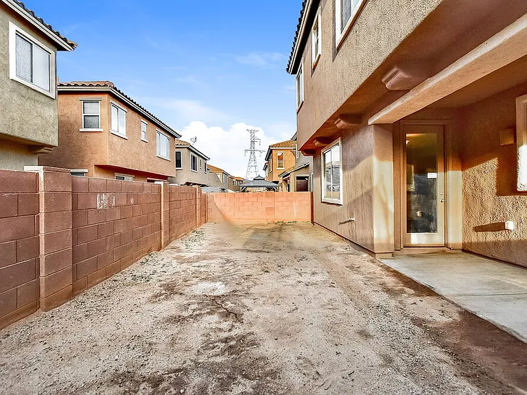 102 W Camino Cuesta Abajo — Photo 17