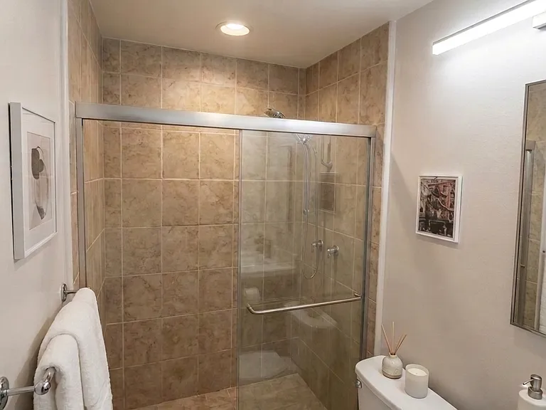 3640 Cardiff Ave #107 — Photo 10