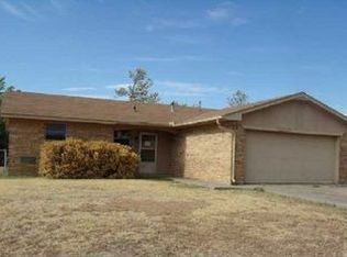 6104 SW Park Ave, Lawton, OK 73505