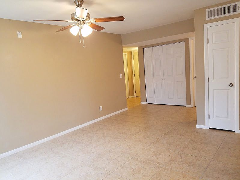 1st image of 2101 Sealion Dr Unit 203
