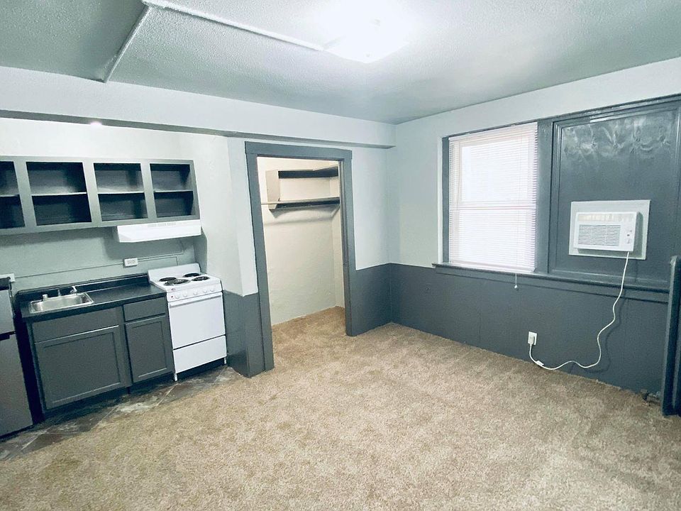 1st image of 2205 Jones St #202