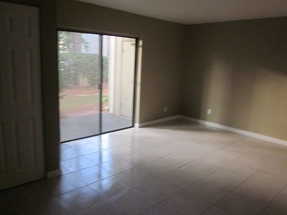 4th image of 105-A Springwood Cir