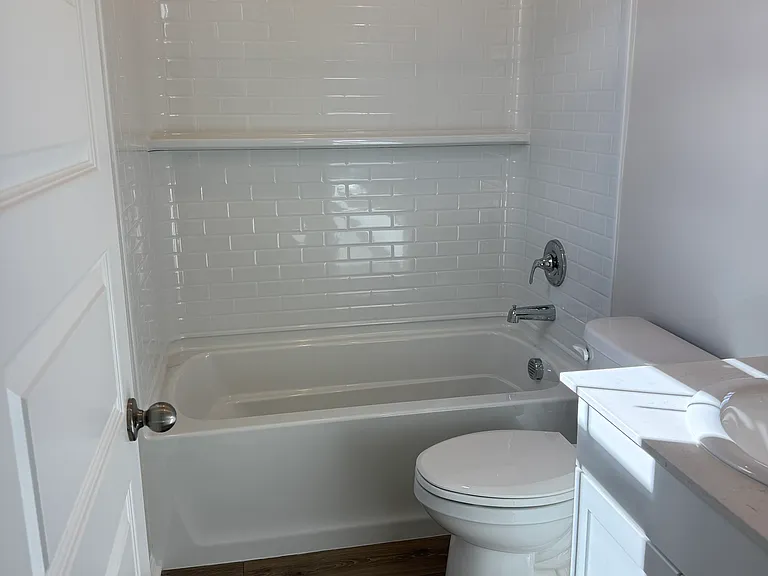 4889 Merida Way — Photo 8