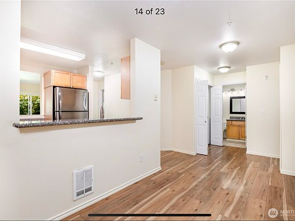 5th image of 18501 SE Newport Way Unit K144