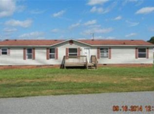 1317 Summer Dr, Siler City, NC 27344