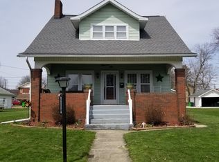 1110 Gorley St, Uhrichsville, OH 44683