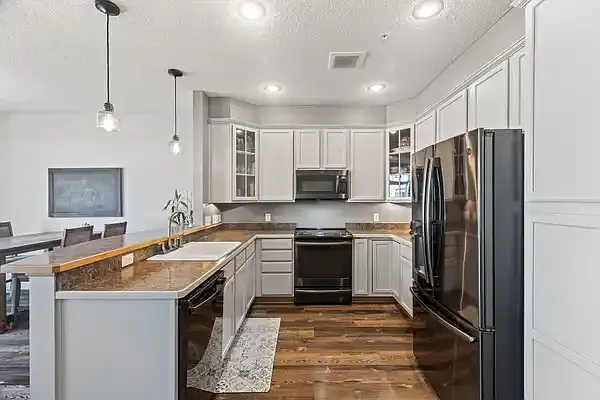 15570 Eagles Nest Way — Photo 12