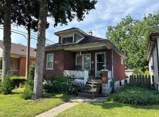 1615 Marentette Ave, Windsor, ON N8X4E5