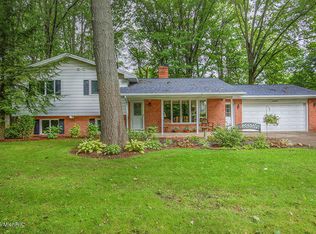 14329 Essenburg Dr, Holland, MI 49424