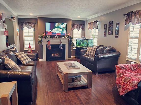 4th image of 11592 Dartmoor Dr