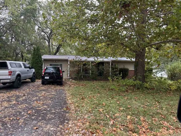 307 Ernst Pl, O'Fallon, MO 63366