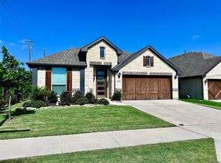 11401 Falcon Trace Dr, Fort Worth, TX 76244