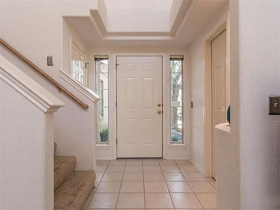 4th image of 9627 Copper Creek Dr