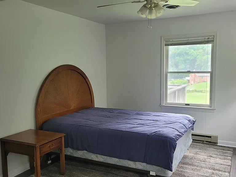 8007 Edgewood Church Rd — Photo 5