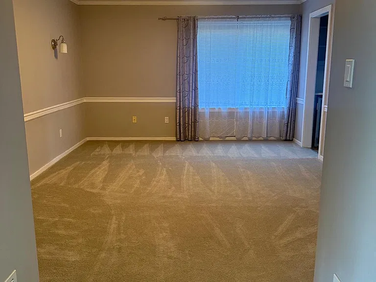 14 Oak Knoll Dr — Photo 16
