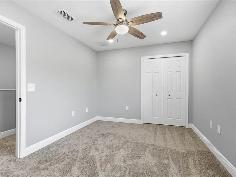 20402 Needletree Dr — Photo 16