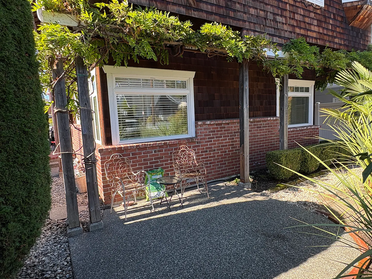 1 bed, 900 sqft, $2,250 — Photo 2