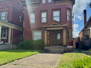 1144 S 3rd St APT 4, Louisville, KY 40203
