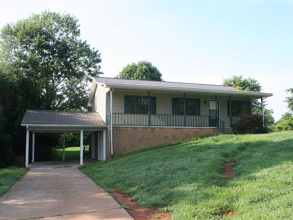 1st image of 336 Cherokee Cir