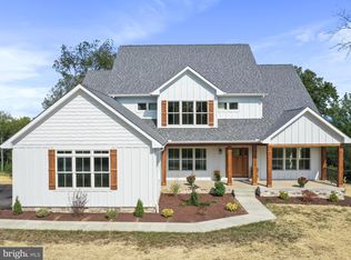 265 Haventree Ter, Falling Waters, WV 25419