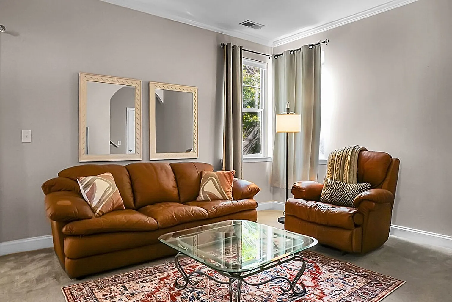 3 bed, 2.5 bath, $6,637 — Photo 4