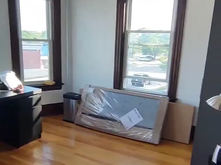 204 Park Ave #2 — Photo 1