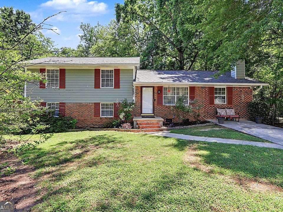 1st image of 77 Crystal River Dr