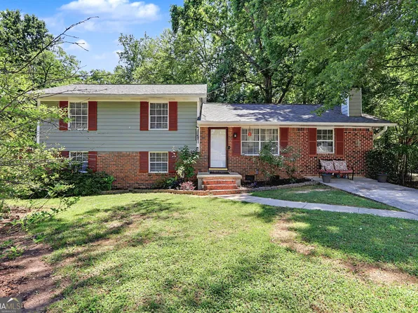 77 Crystal River Dr, Riverdale, GA 30274