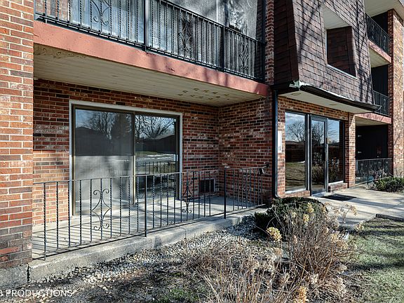 2nd image of 9114 W 140th St #103