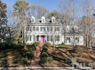 212 Collinson Dr, Chapel Hill, NC 27514