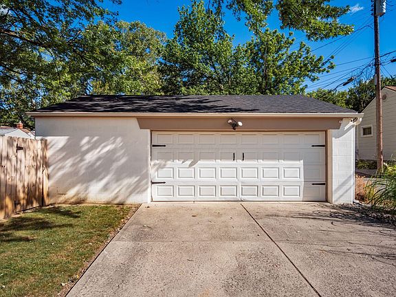 4th image of 2712 Homecroft Dr
