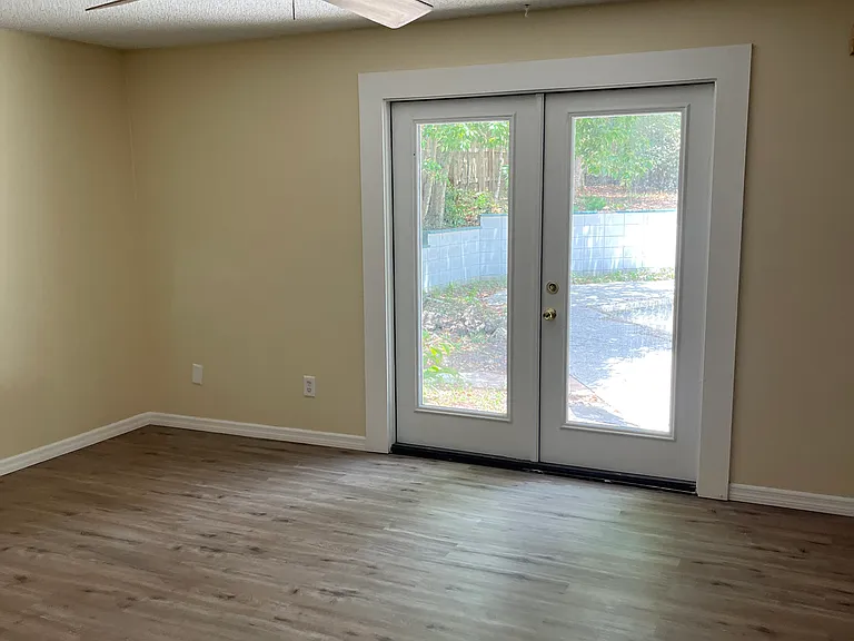 3527 Sheldon Rd — Photo 15