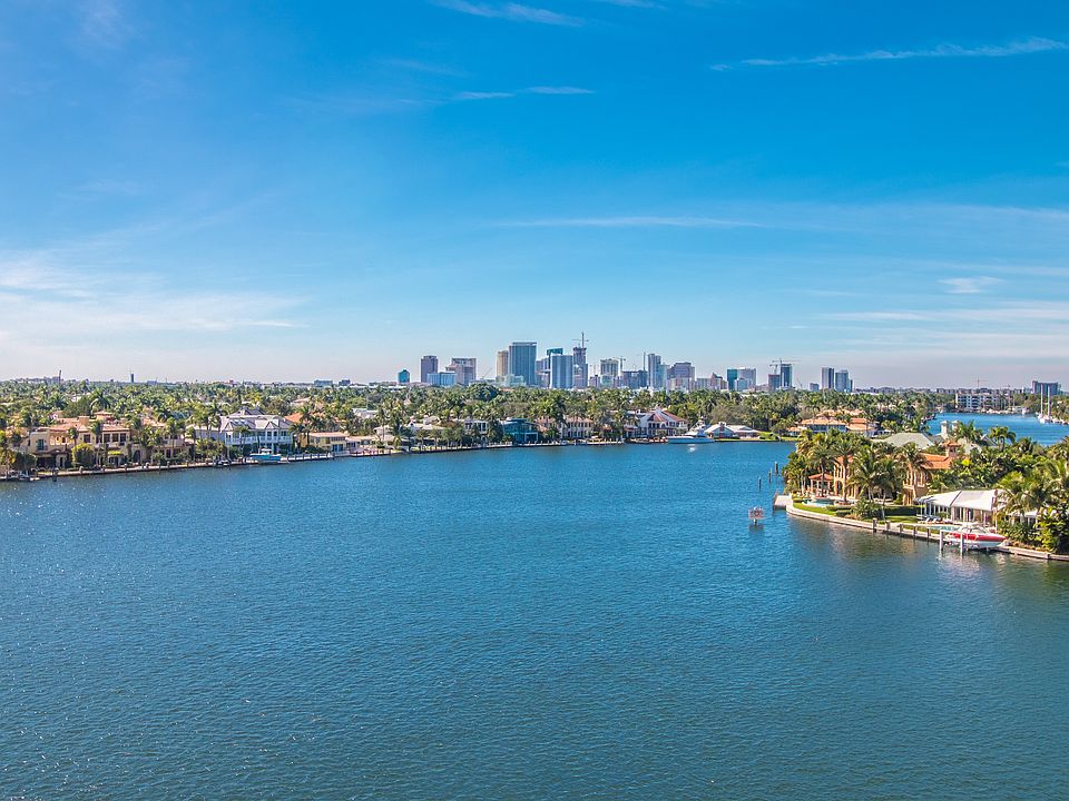 1st image of 511 Bayshore Dr APT 411