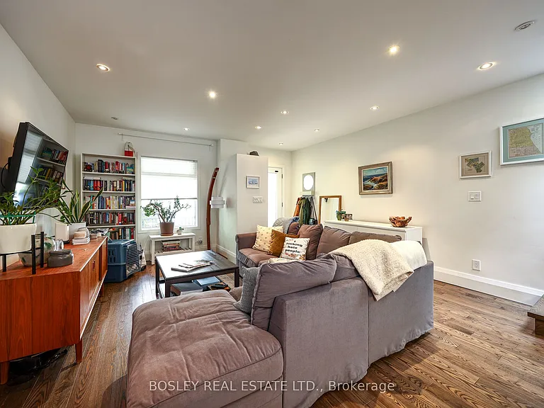 75 Boston Ave — Photo 5