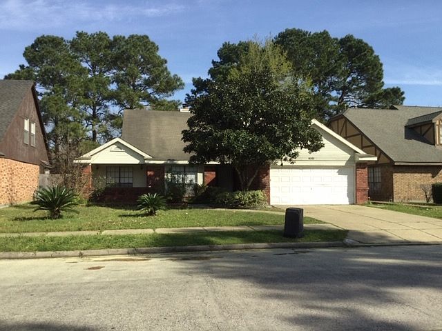 1st image of 8115 Stagewood Dr