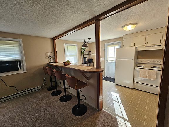4th image of 806 Mansfield City Rd #14C