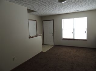 2217 Stahl Rd, Akron, OH 44319